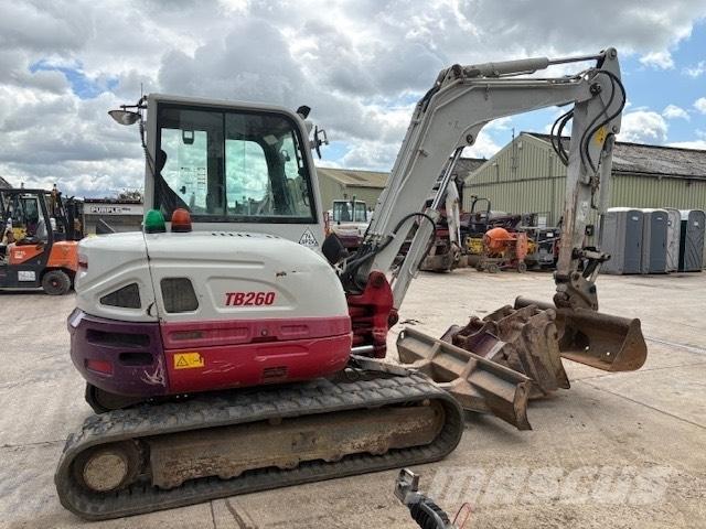 Takeuchi TB 260 ミニ油圧ショベル 7t以下（ミニユンボ・ミニディガー）