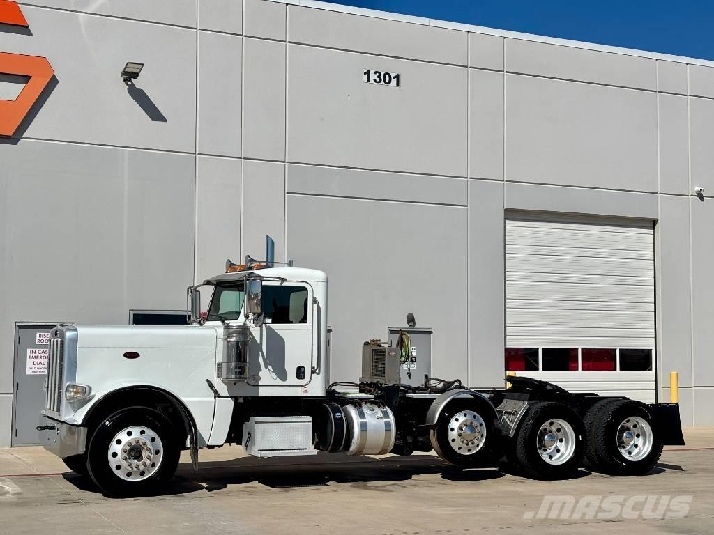 Peterbilt 389 中古トラクターヘッド | トレーラーヘッド