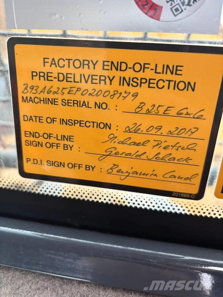 Bell B 25 E アーティキュレート式ダンプトラック