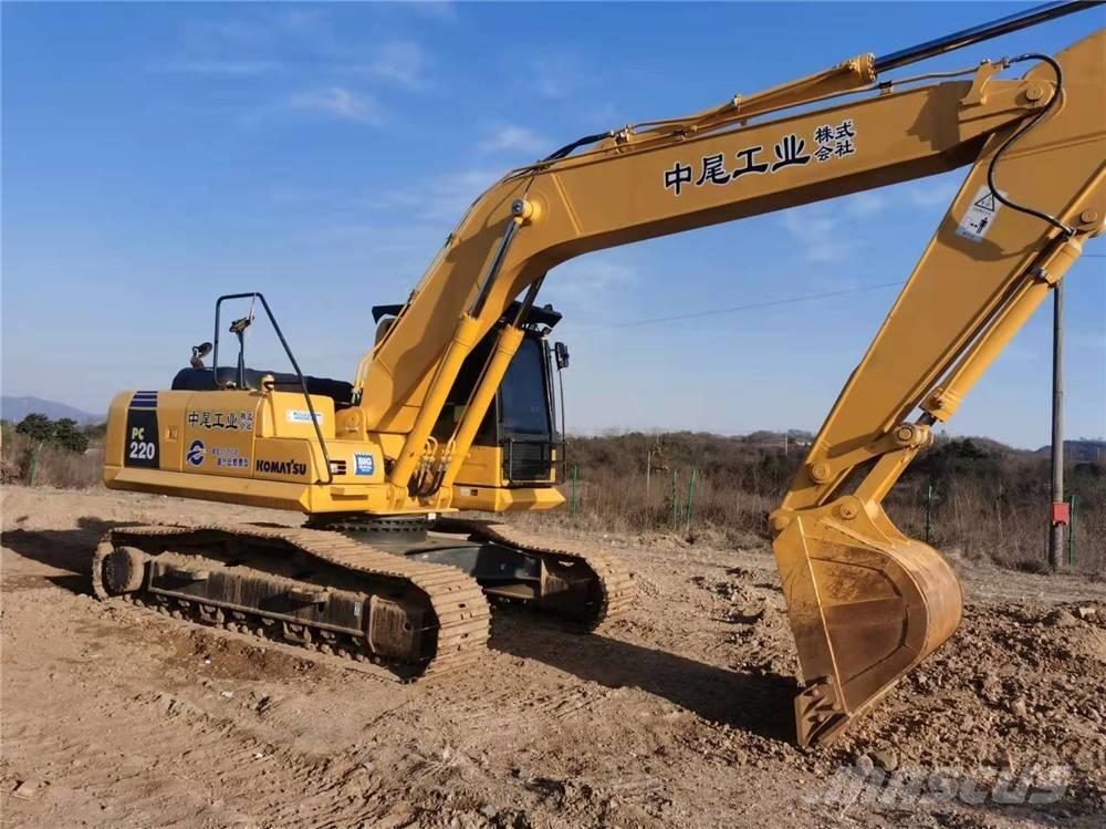 Komatsu PC 220-8 大型油圧ショベル12t以上（パワーショベル・ユンボ）
