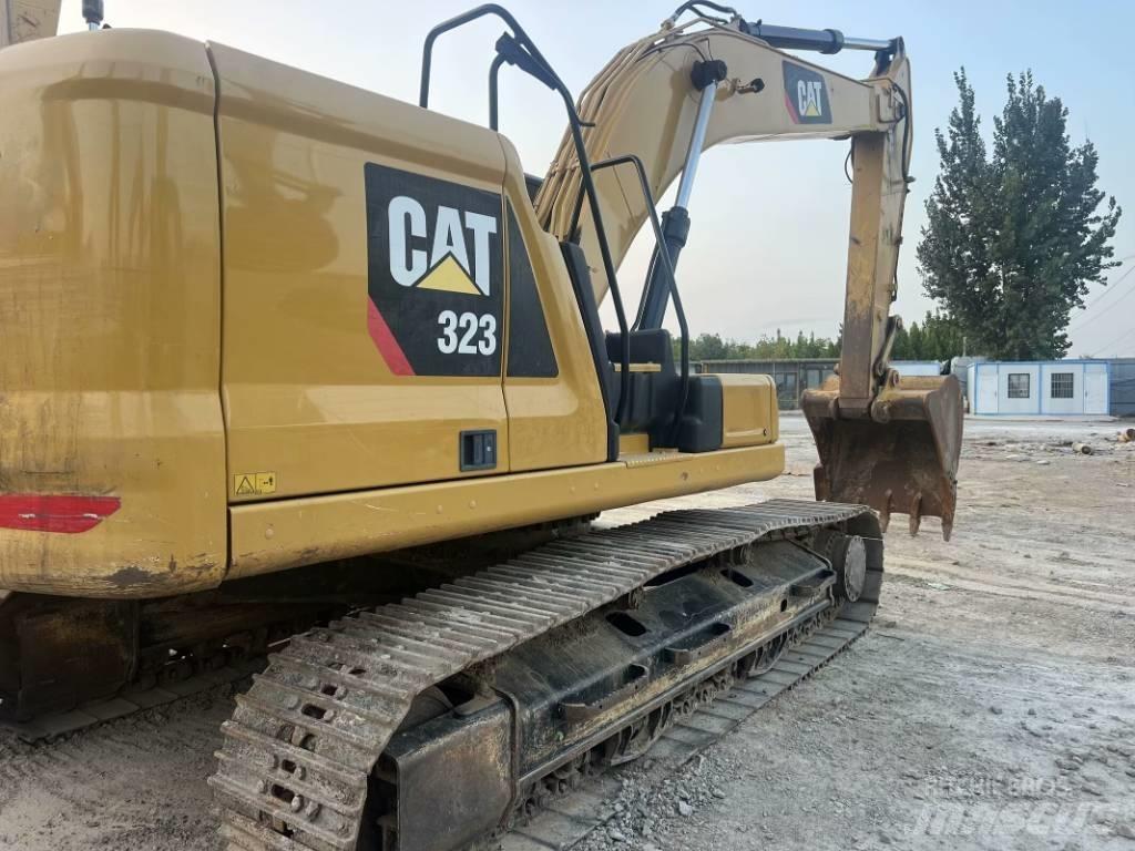 CAT 323 GC 大型油圧ショベル12t以上（パワーショベル・ユンボ）