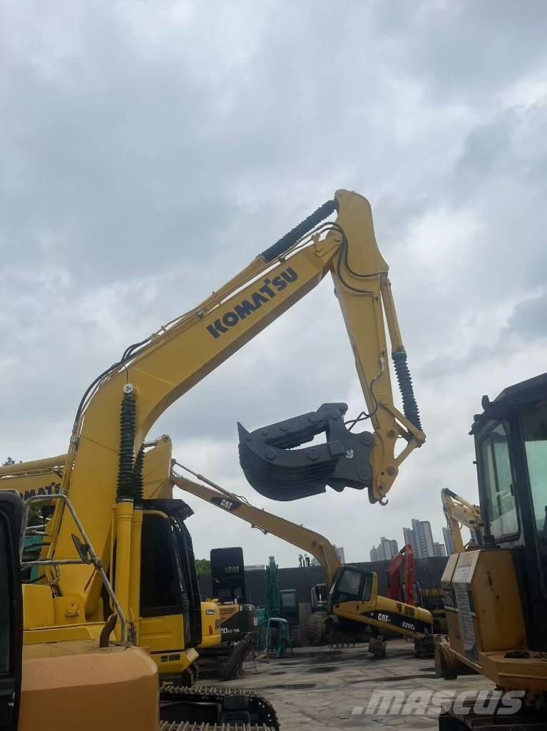 Komatsu PC 240 大型油圧ショベル12t以上（パワーショベル・ユンボ）
