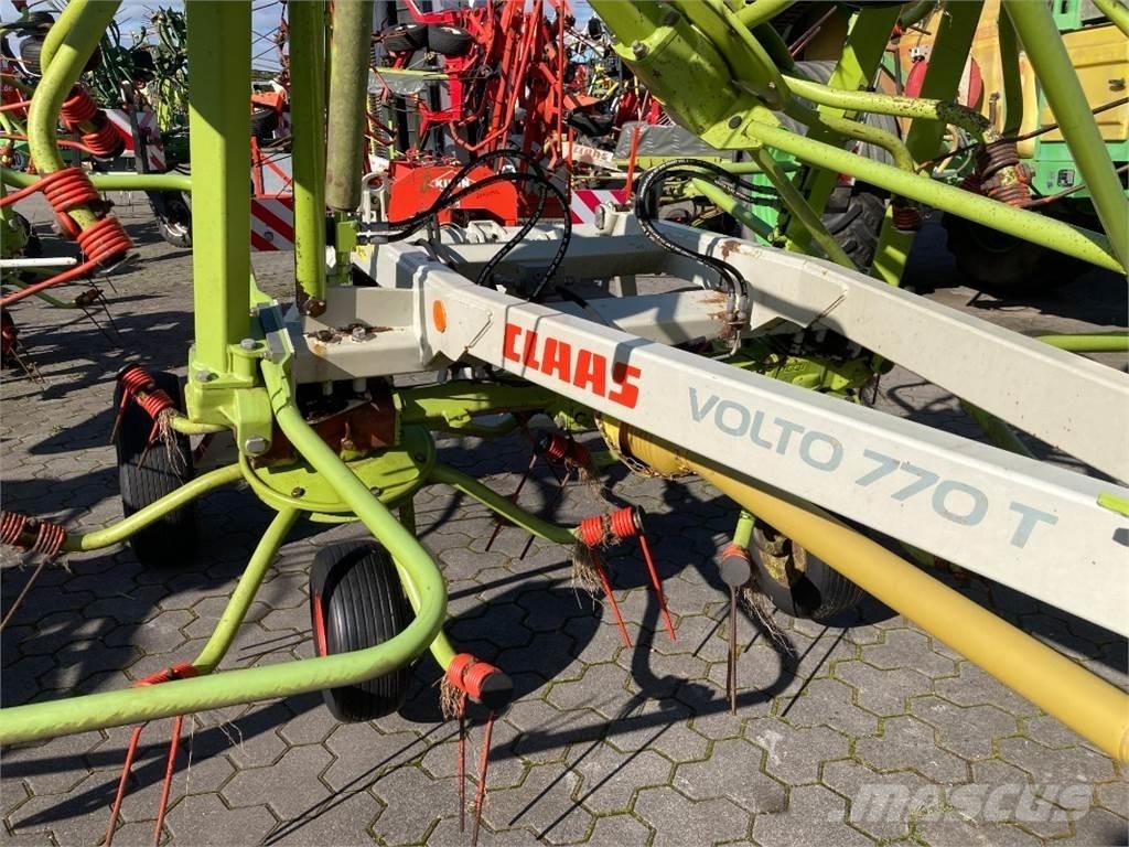 CLAAS Volto 770 T テッダー・テッダーレーキ