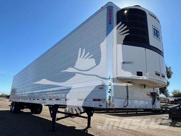 Utility 3000R 冷凍冷蔵トレーラー