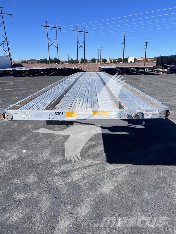 Utility 4000AE フラットベッドセミトレーラー／ドロップサイドセミトレーラー