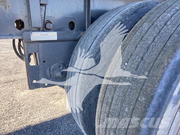 Utility 4000AE フラットベッドセミトレーラー／ドロップサイドセミトレーラー