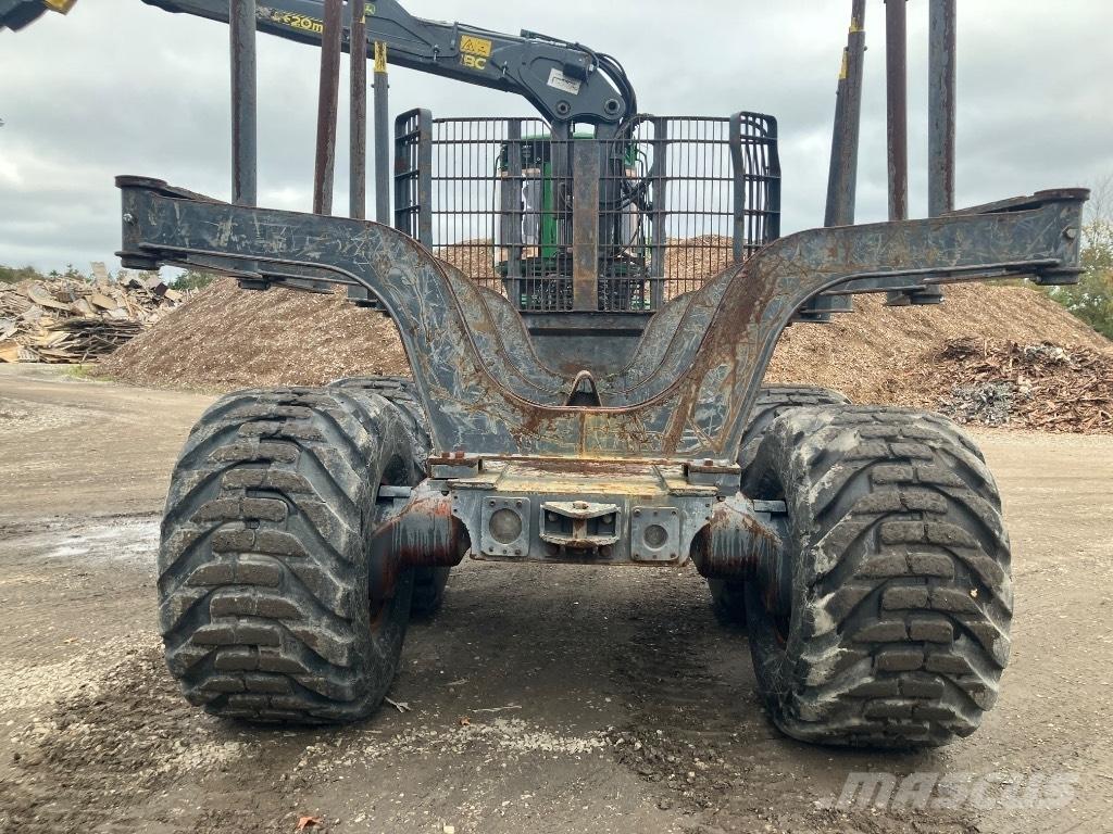 John Deere 1910G フォワーダー