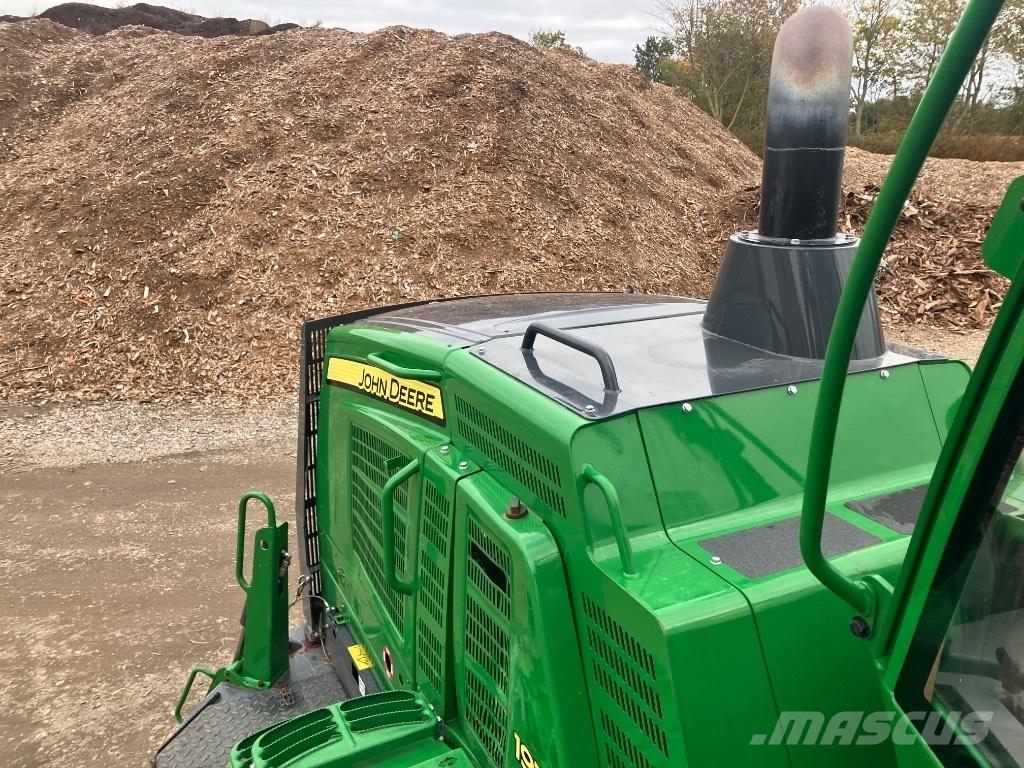 John Deere 1910G フォワーダー
