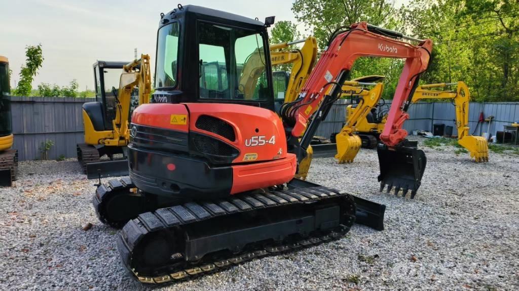 Kubota U 55-4 ミニ油圧ショベル 7t以下（ミニユンボ・ミニディガー）
