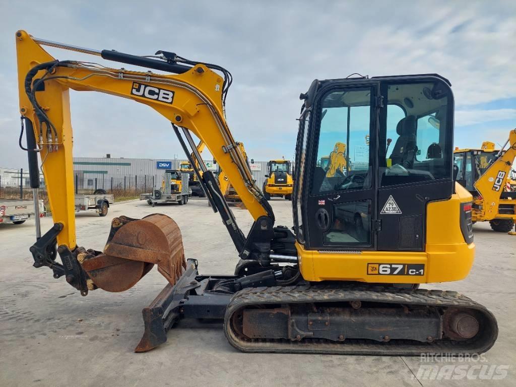 JCB 67 C-1 ミニ油圧ショベル 7t以下（ミニユンボ・ミニディガー）