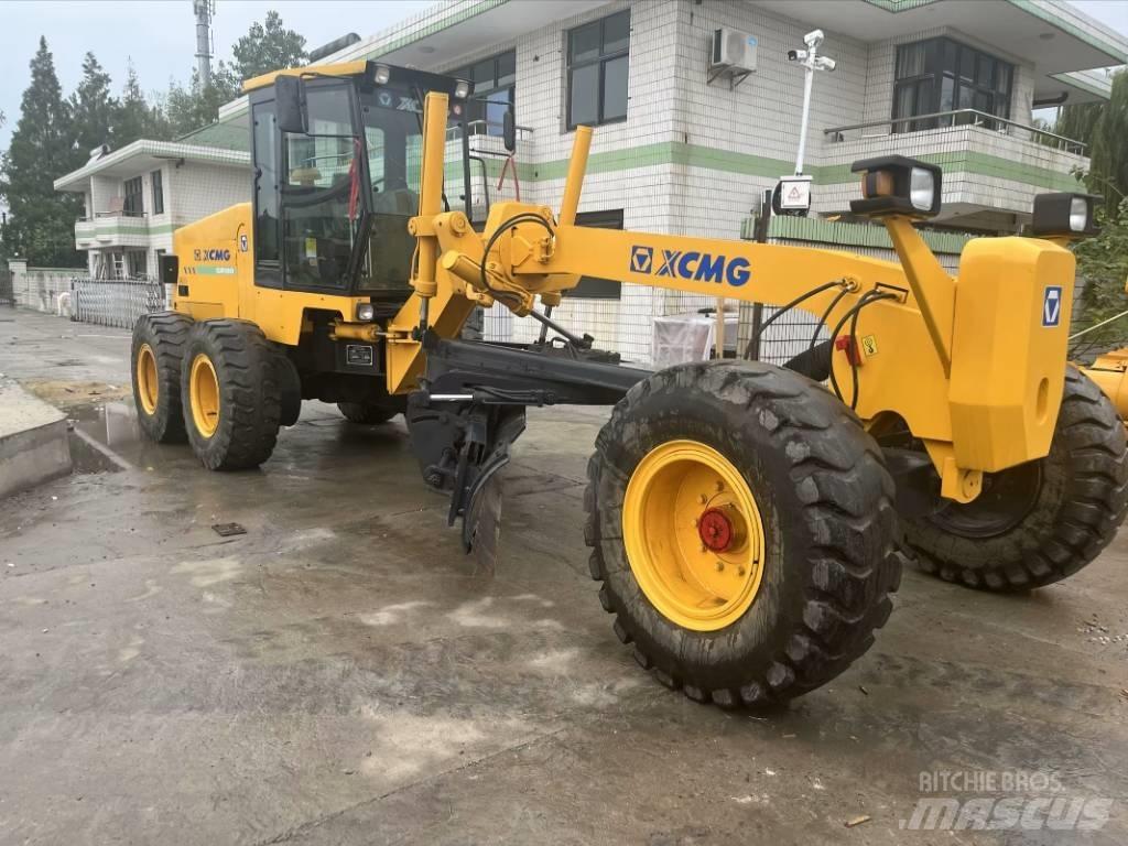 XCMG GR 180 モーターグレーダー