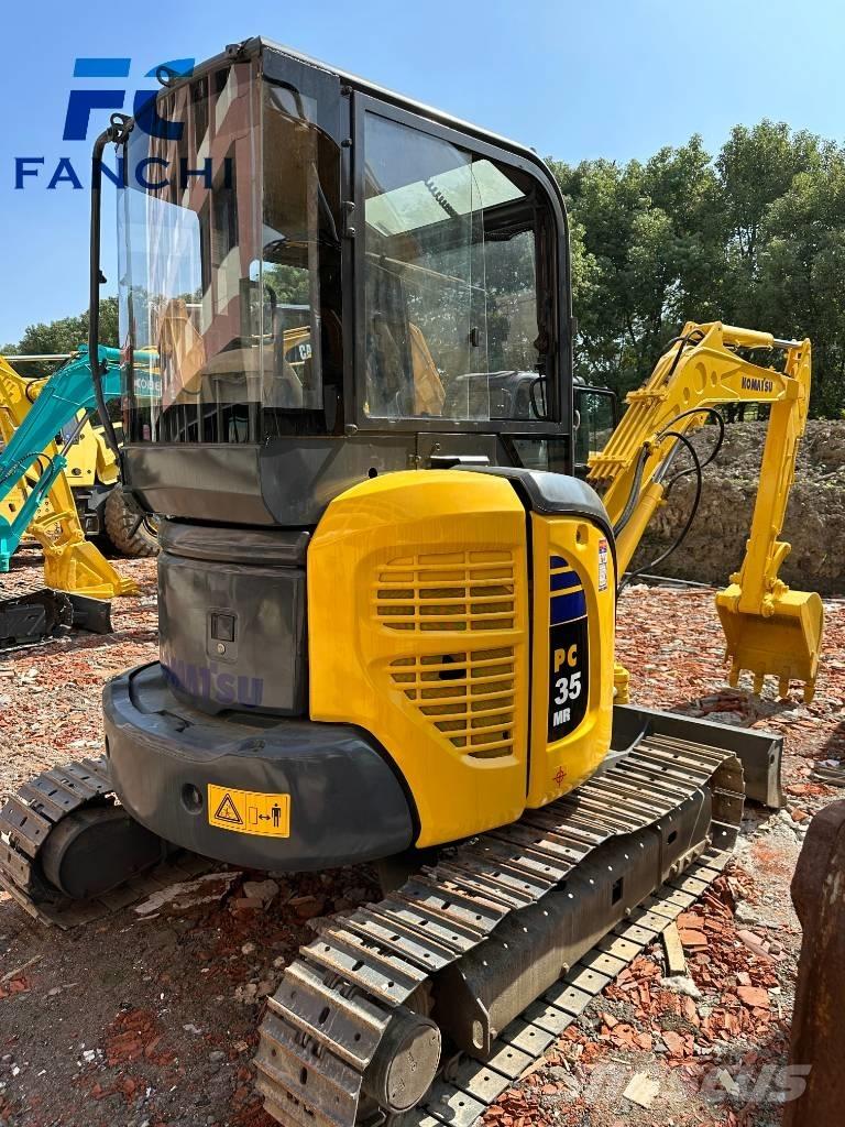 Komatsu PC 35 MR ミニ油圧ショベル 7t以下（ミニユンボ・ミニディガー）