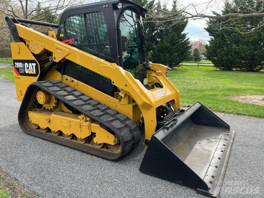 CAT 299 D 2 XHP スキッドステアローダー