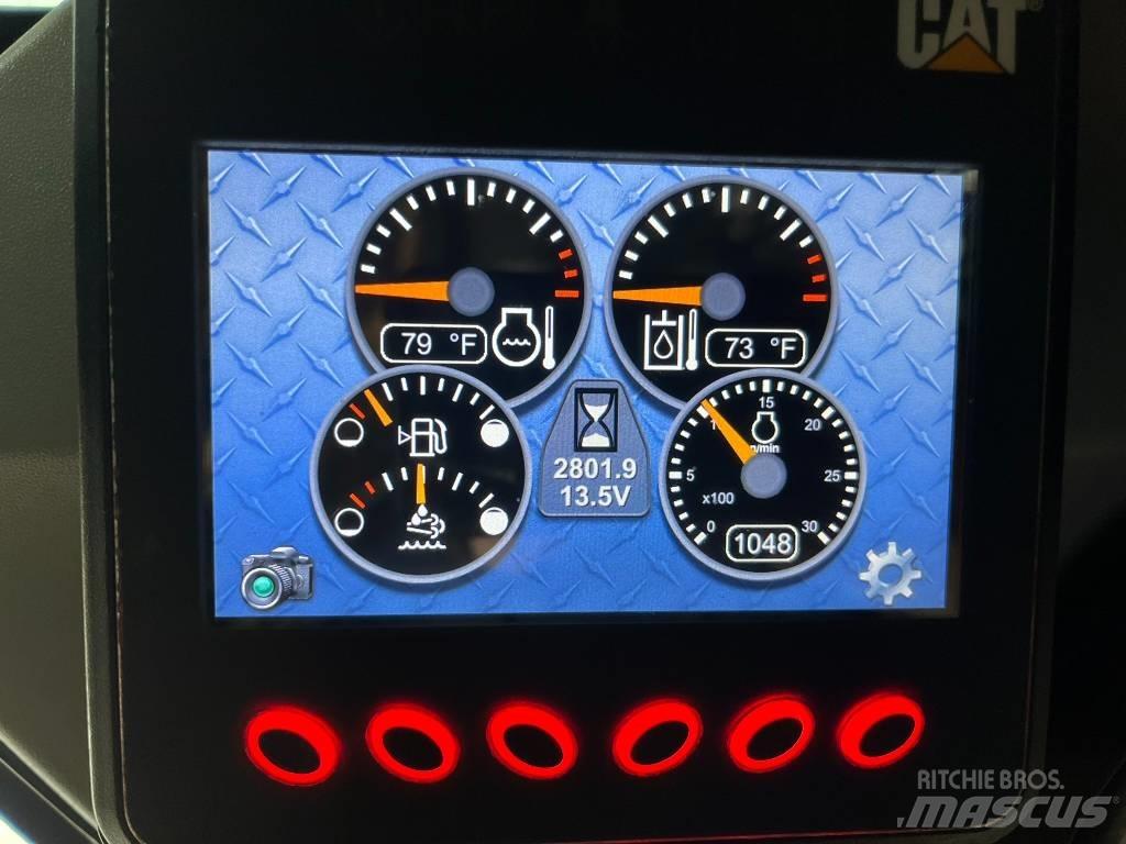 CAT 299 D 2 XHP スキッドステアローダー