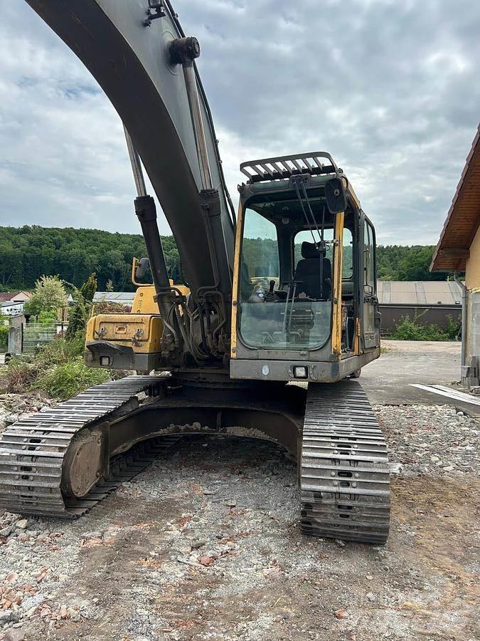 Volvo ec240B NLC 特殊油圧ショベル