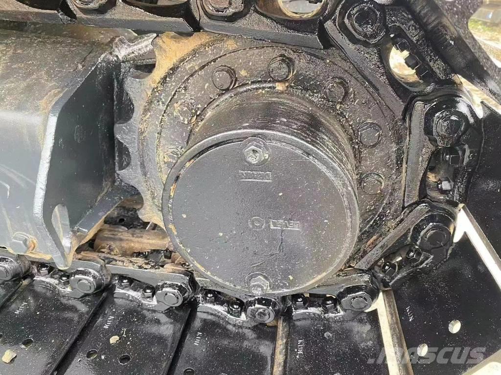 Komatsu PC 56-7 ミニ油圧ショベル 7t以下（ミニユンボ・ミニディガー）