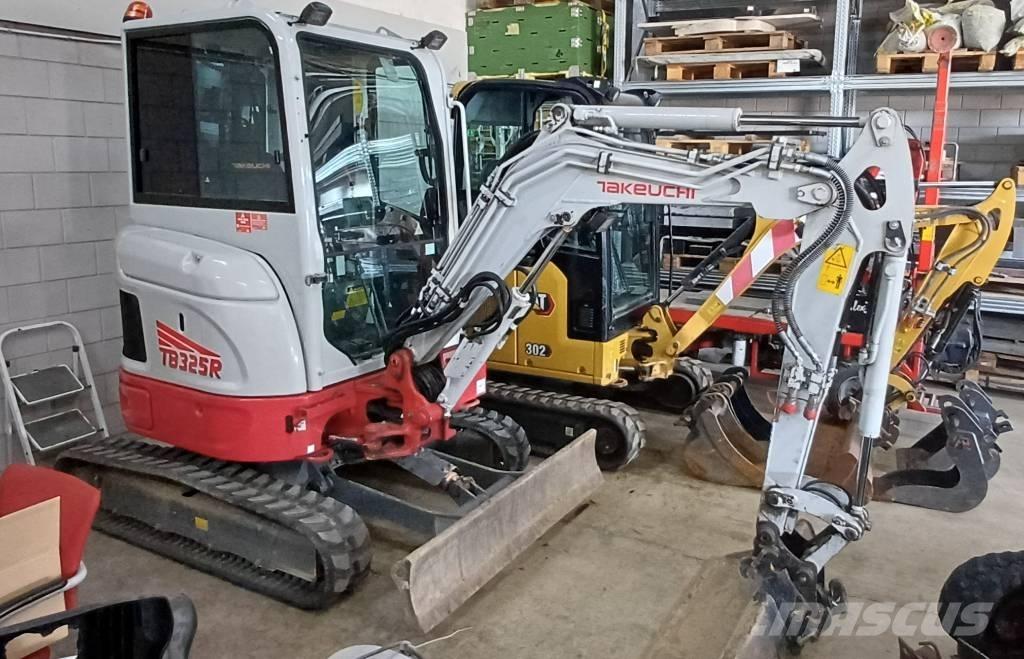 Takeuchi TB 325 R ミニ油圧ショベル 7t以下（ミニユンボ・ミニディガー）