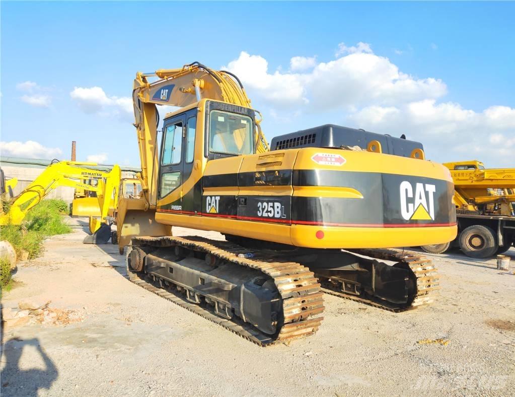 CAT 325 B L 大型油圧ショベル12t以上（パワーショベル・ユンボ）