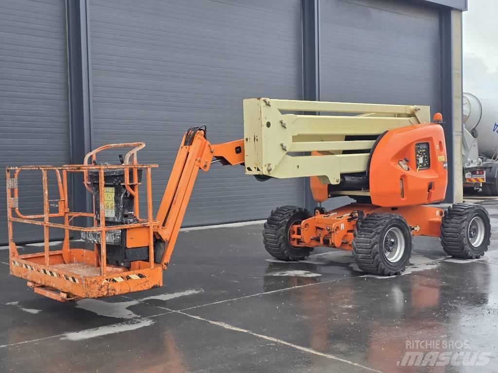 JLG 450 AJ II ブームリフト　屈伸型