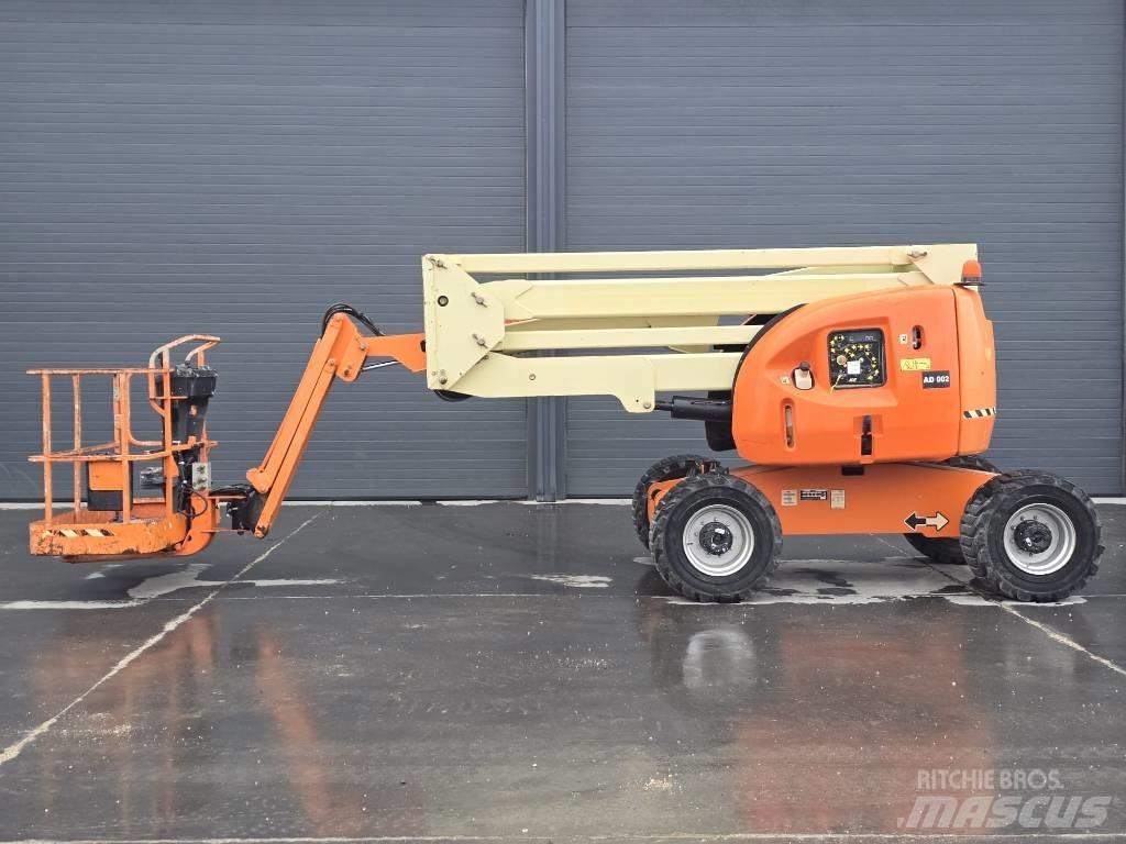 JLG 450 AJ II ブームリフト　屈伸型