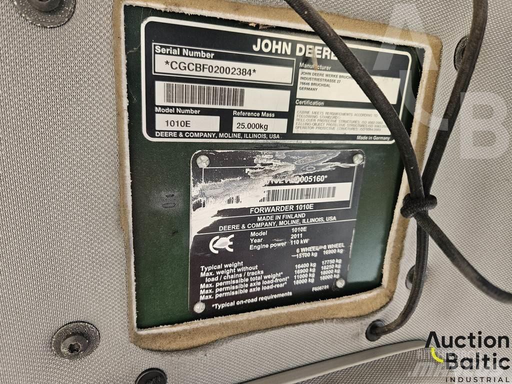 John Deere 1010 E フォワーダー