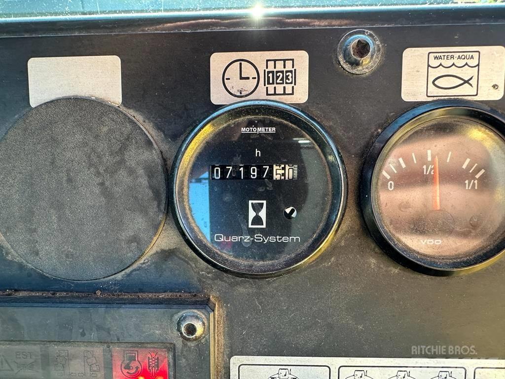 Bomag BW 174 AD タンデムローラ