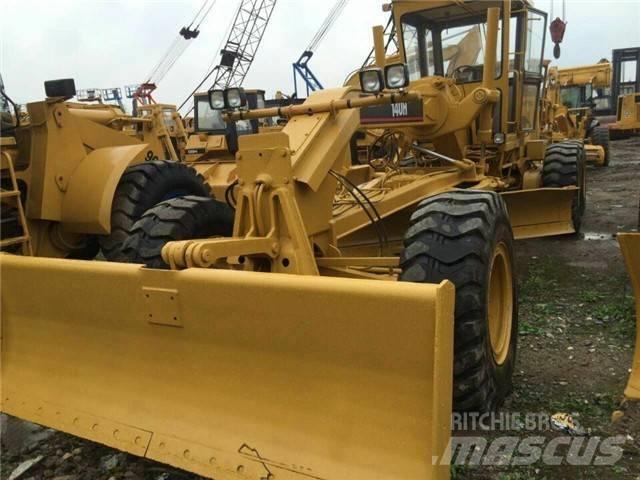 CAT 140 H モーターグレーダー