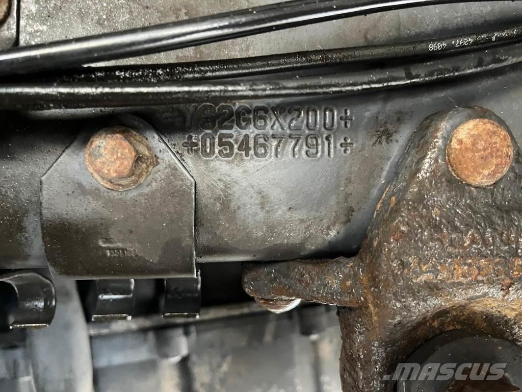 Scania G450 6x2*4 ボックスボディー、ウイング、箱車