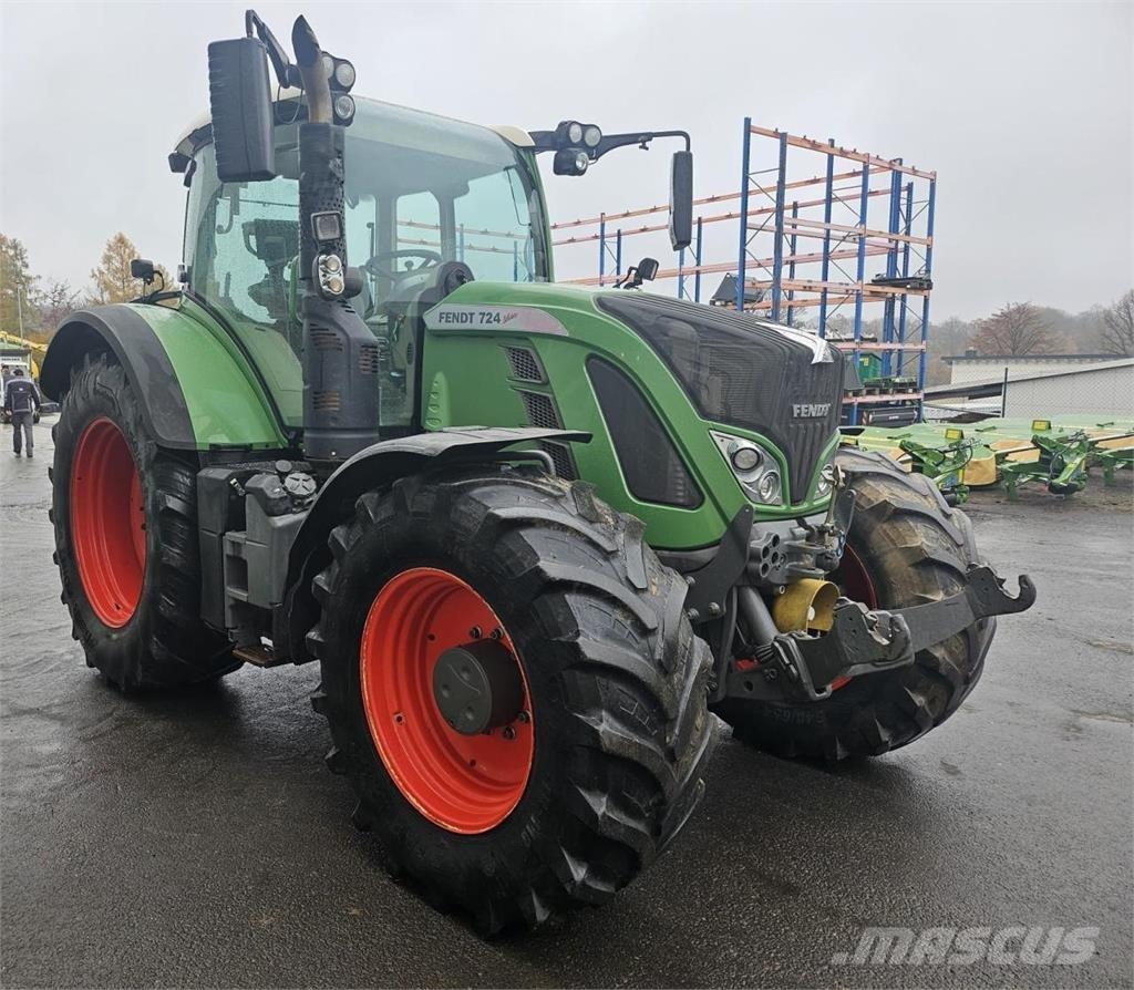 Fendt 724 Vario トラクター