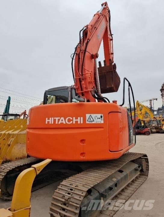 Hitachi ZX 135 US 大型油圧ショベル12t以上（パワーショベル・ユンボ）