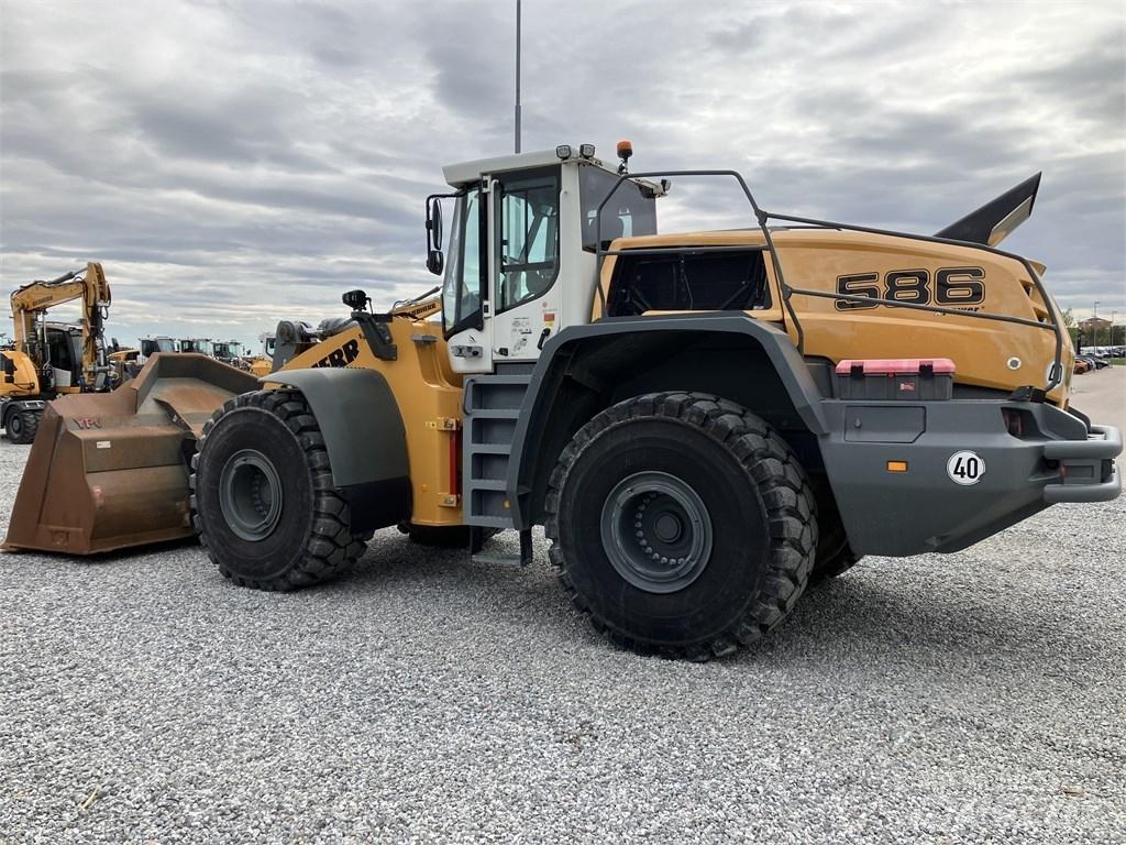 Liebherr L586 Xpower ホイールローダー・タイヤショベル
