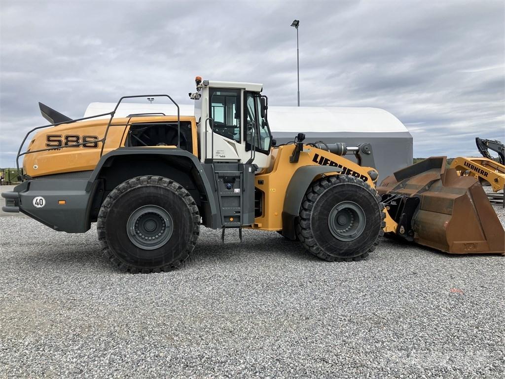 Liebherr L586 Xpower ホイールローダー・タイヤショベル