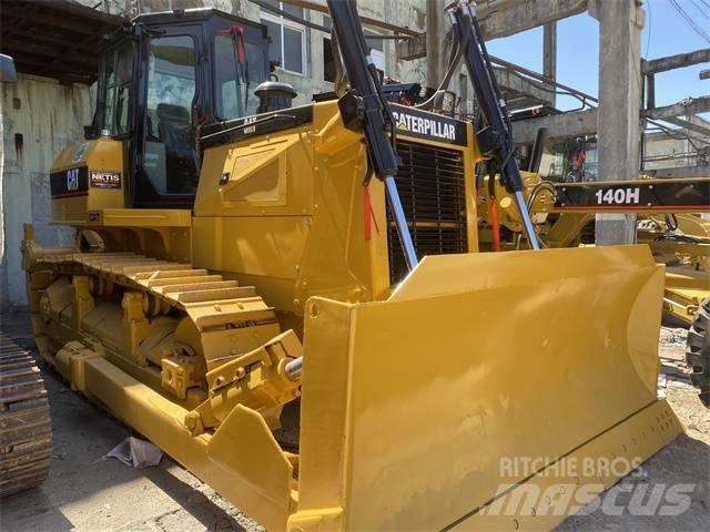 CAT D 6 G ブルドーザー