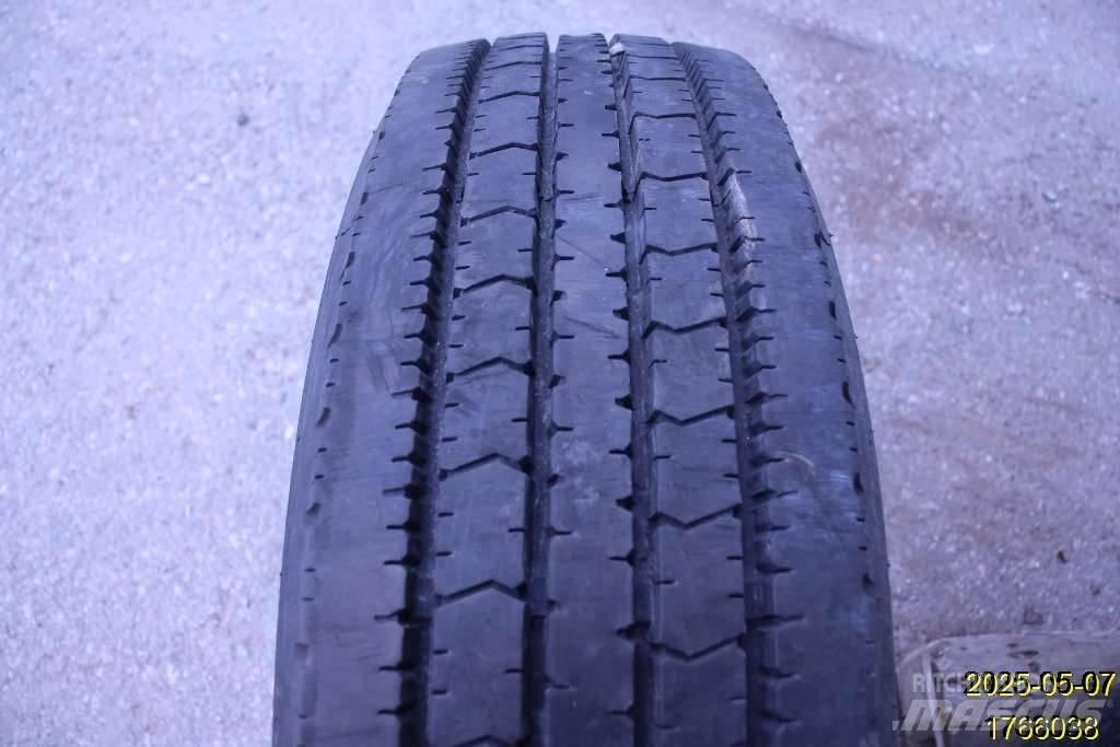 Goodride CR960A タイヤ、ホイル、リム