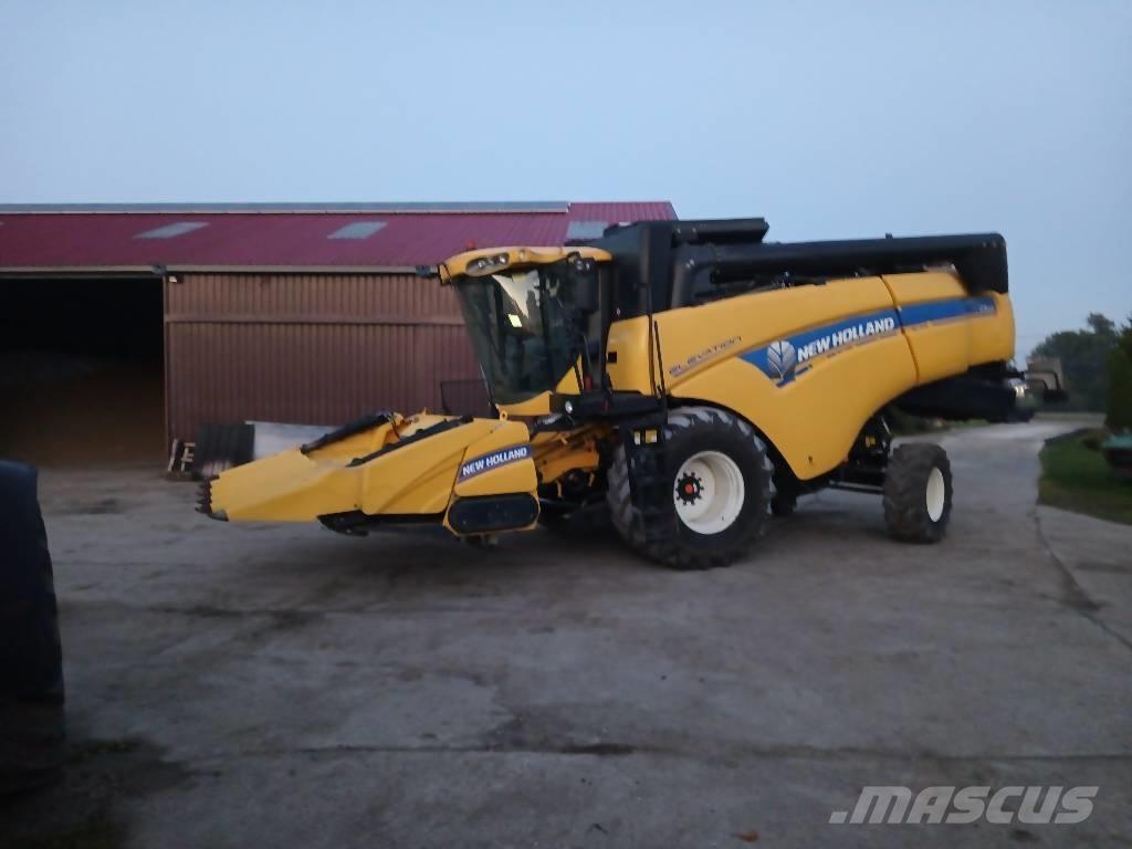 New Holland CX 5090 コンバイン