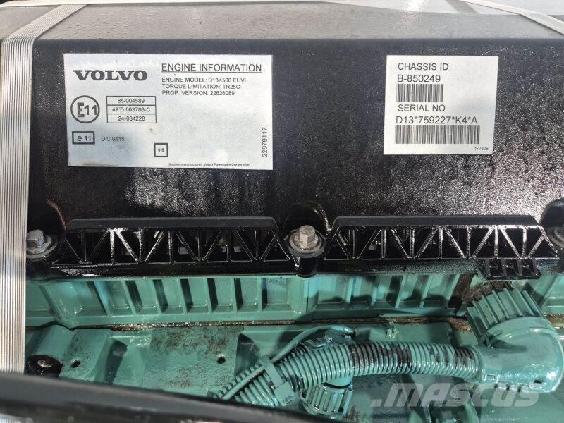 Volvo D13K500 EUVI エンジン