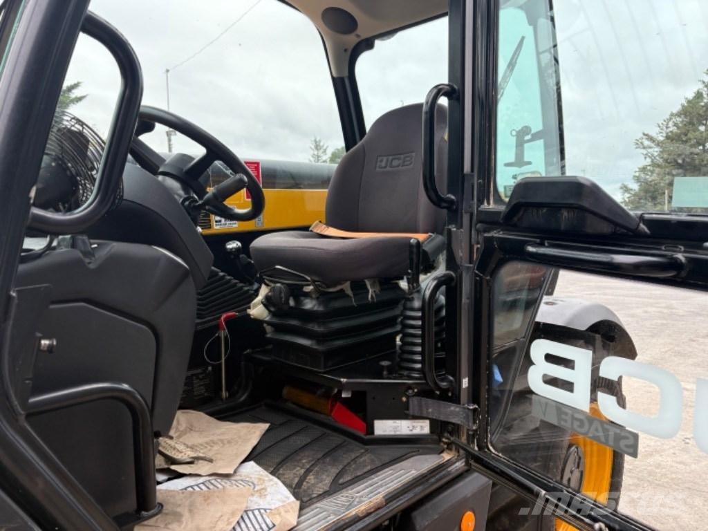 JCB 540-180 テレスコーピックハンドラー