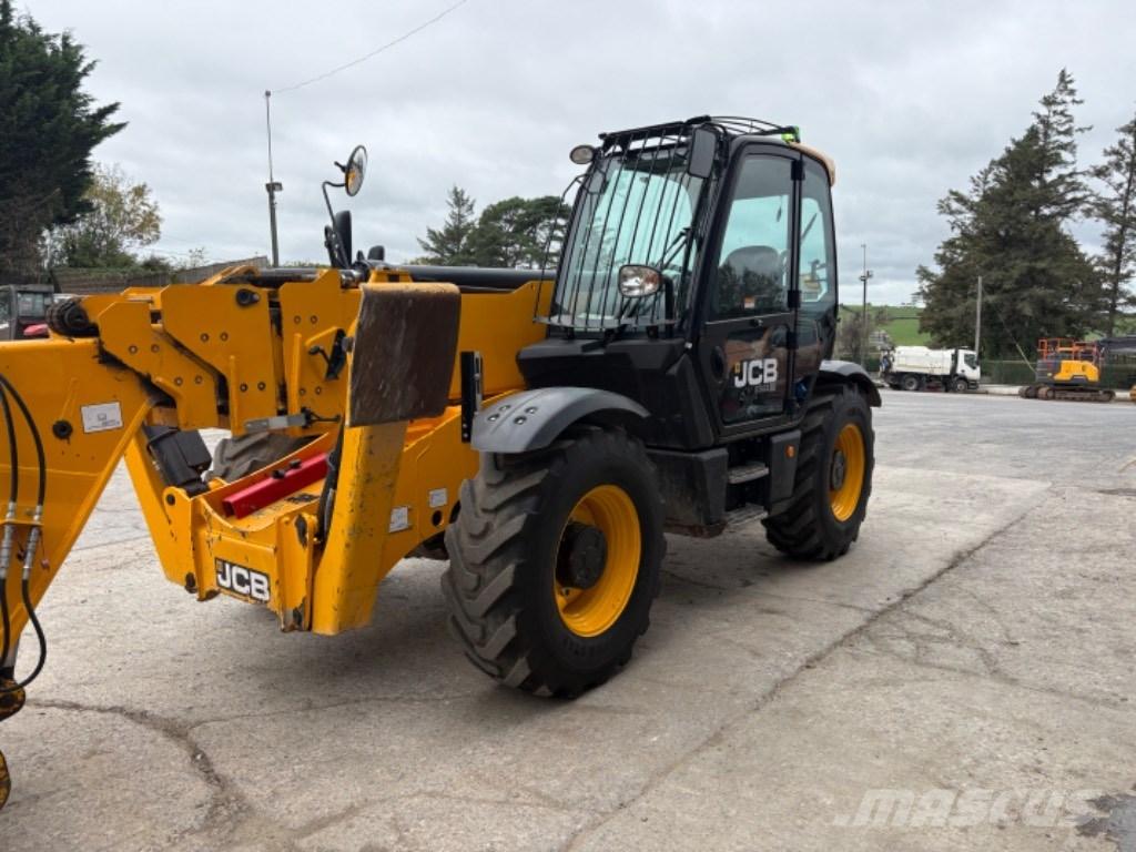 JCB 540-180 テレスコーピックハンドラー