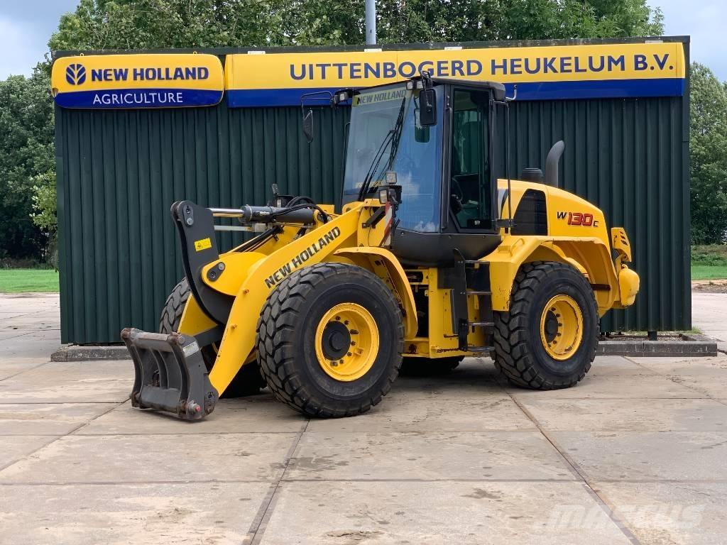 New Holland W 130 C ホイールローダー・タイヤショベル