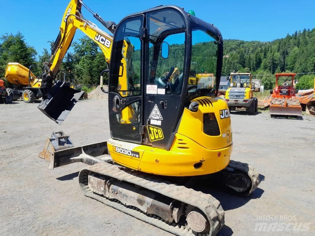JCB 8018 ミニ油圧ショベル 7t以下（ミニユンボ・ミニディガー）