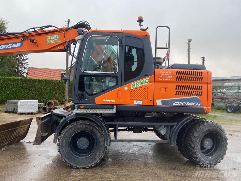 Doosan DX 140 W -5 オールテレーンクレーン