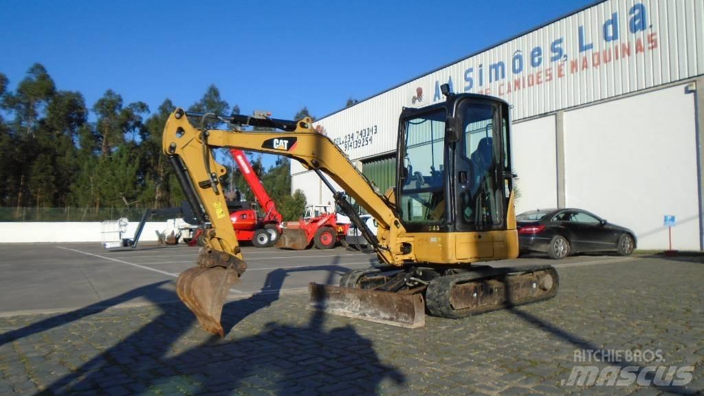 CAT 303.5 E CR ミニ油圧ショベル 7t以下（ミニユンボ・ミニディガー）