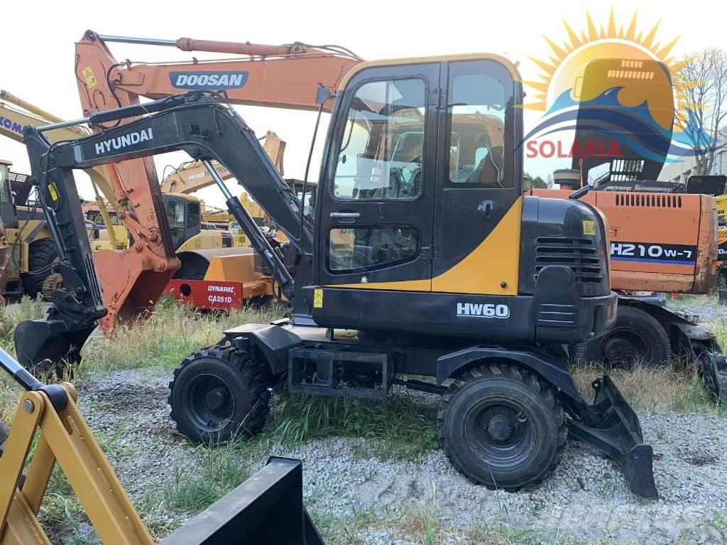 Hyundai HW 60 ホイール式油圧ショベル（パワーショベル・ユンボ・バックホー）
