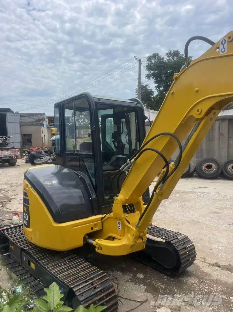 Komatsu PC55 ミニ油圧ショベル 7t以下（ミニユンボ・ミニディガー）