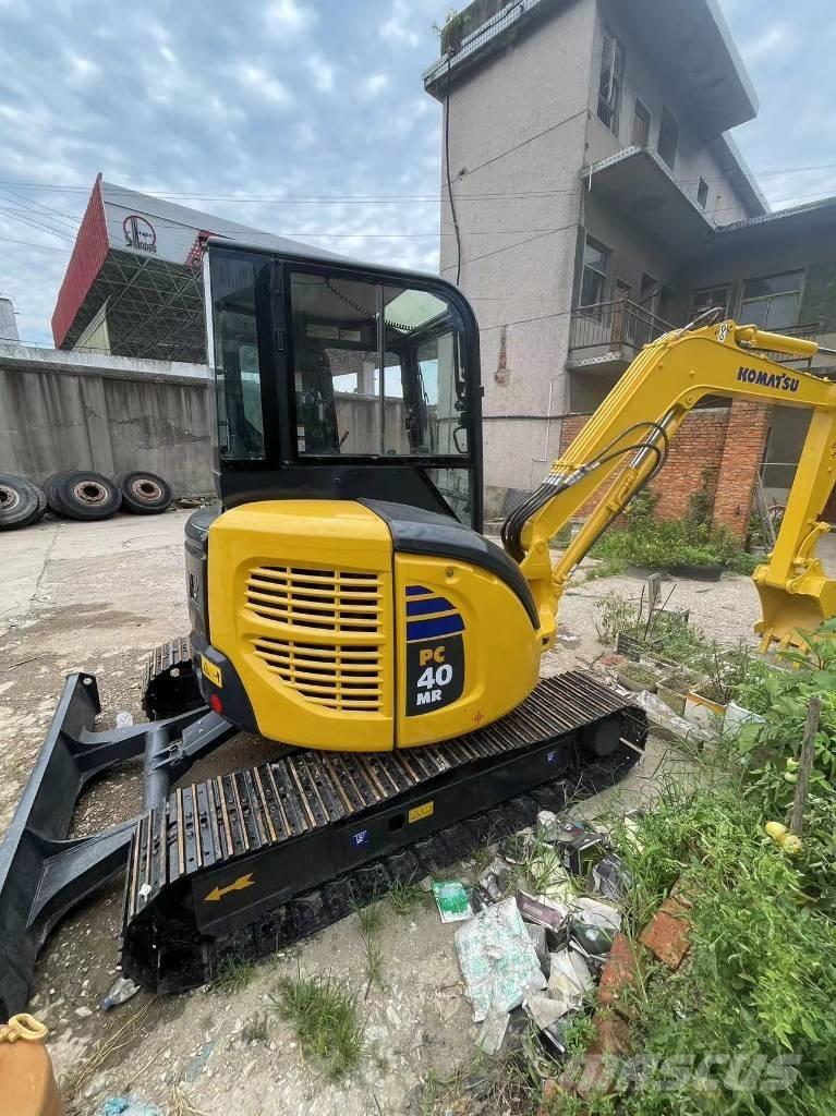 Komatsu PC55 ミニ油圧ショベル 7t以下（ミニユンボ・ミニディガー）