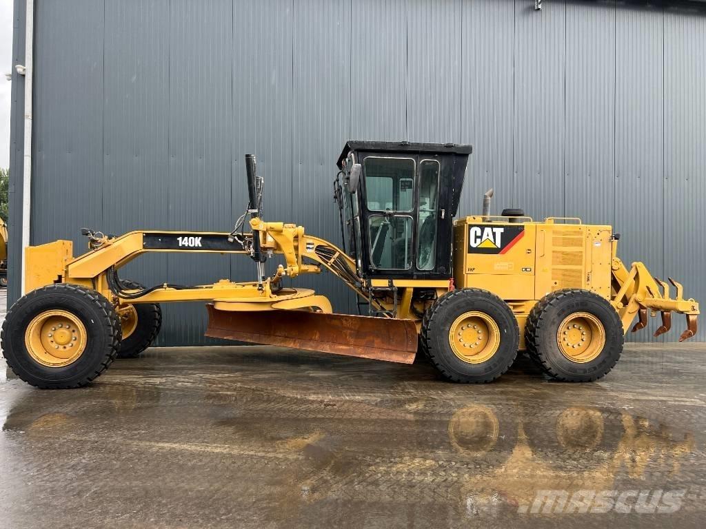 CAT 140K モーターグレーダー