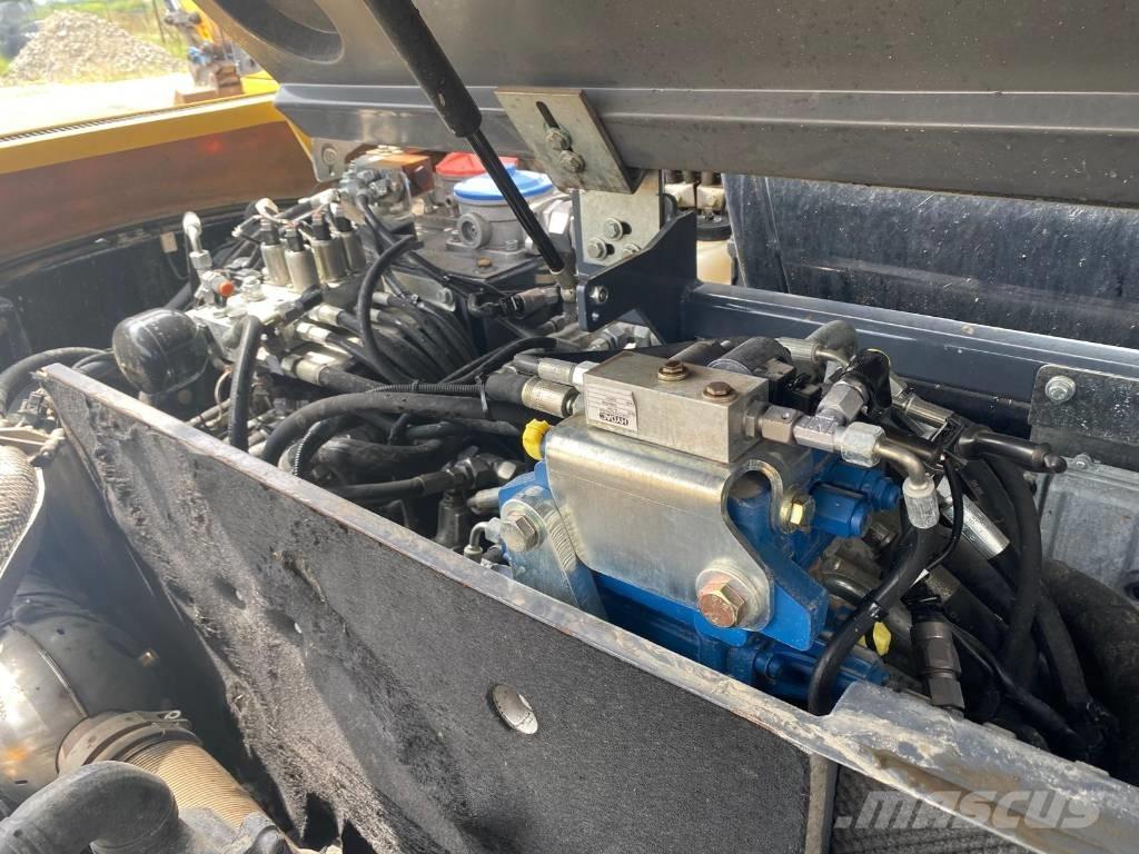 Yanmar SV 120 大型油圧ショベル12t以上（パワーショベル・ユンボ）