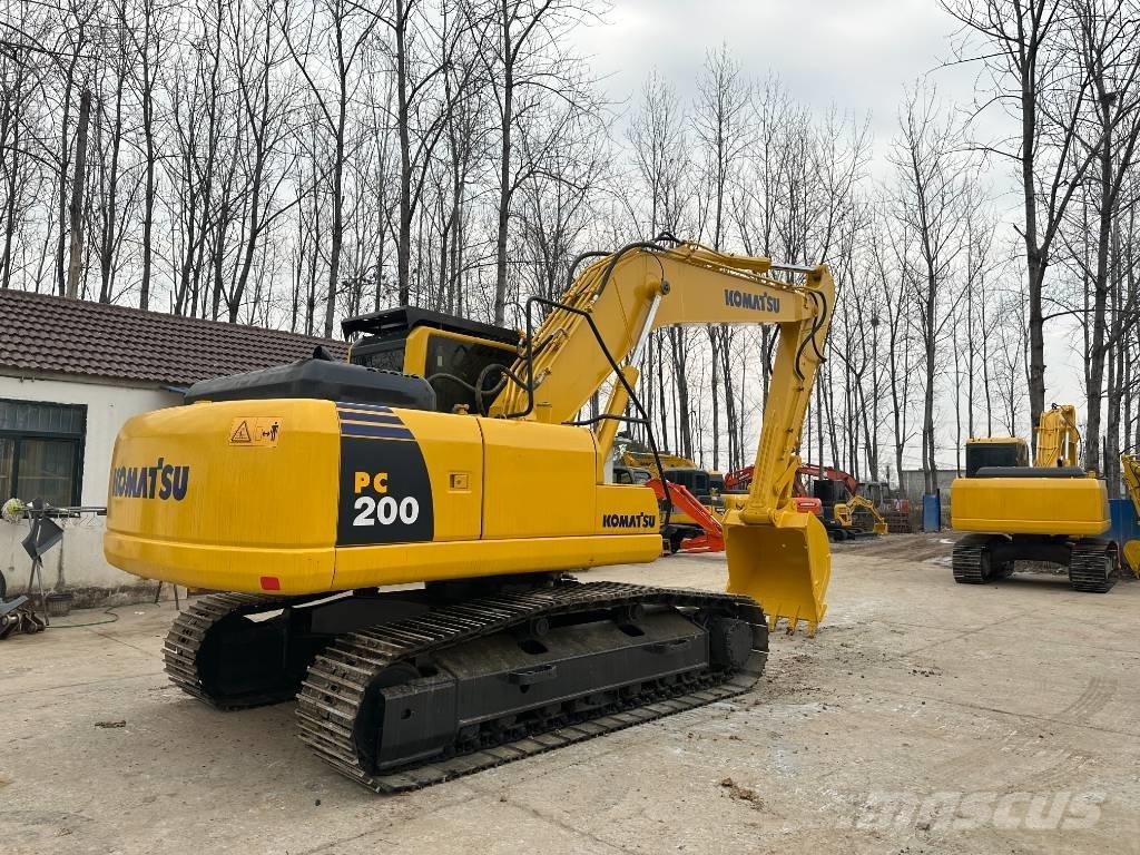 Komatsu pc200-8 大型油圧ショベル12t以上（パワーショベル・ユンボ）