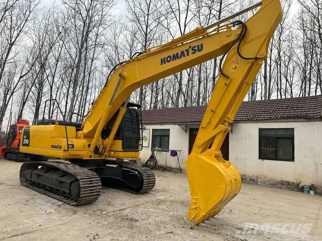 Komatsu pc200-8 大型油圧ショベル12t以上（パワーショベル・ユンボ）