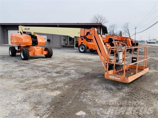 JLG 860 SJ ブームリフト　直伸型